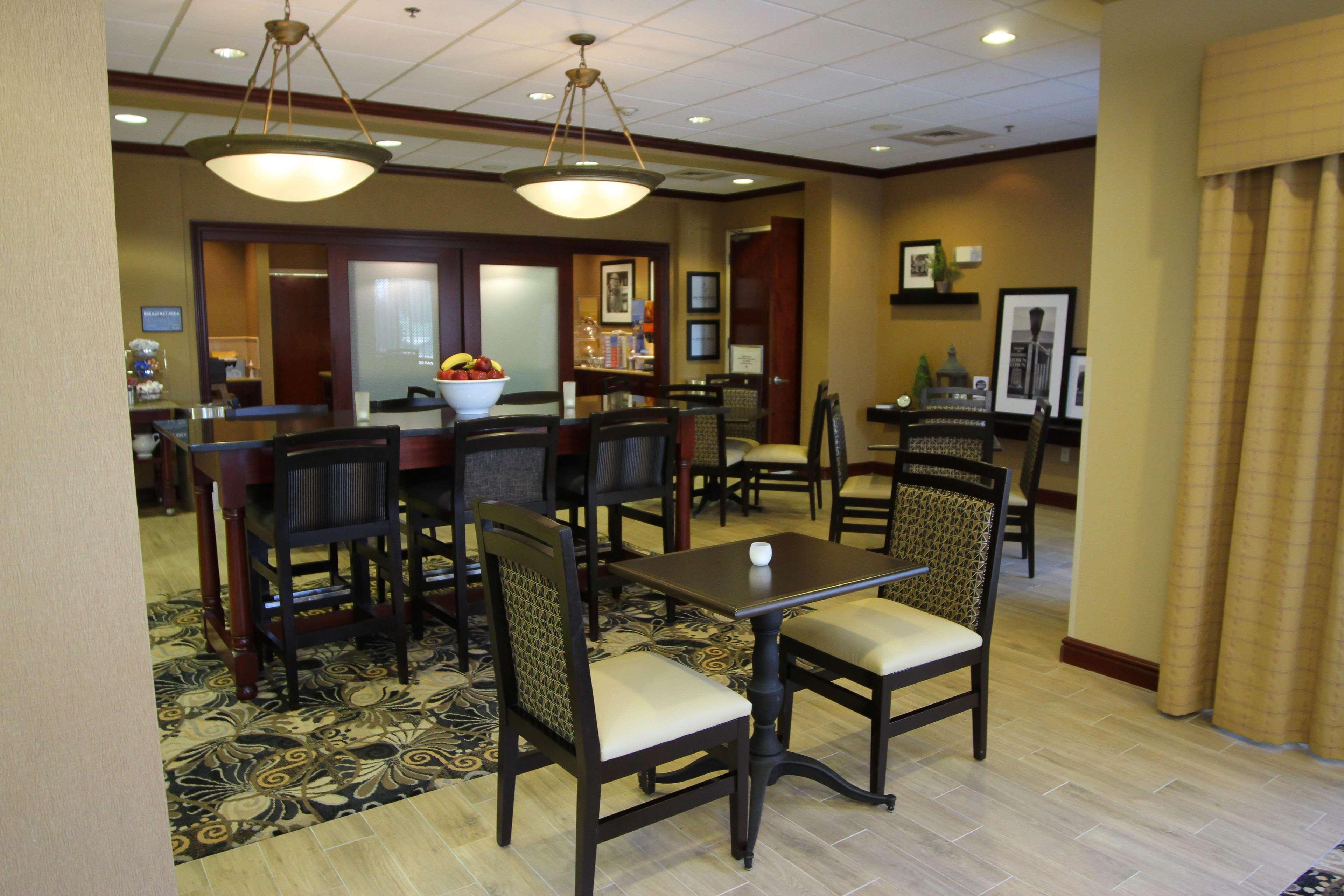 Hampton Inn By Hilton Clinton מראה חיצוני תמונה