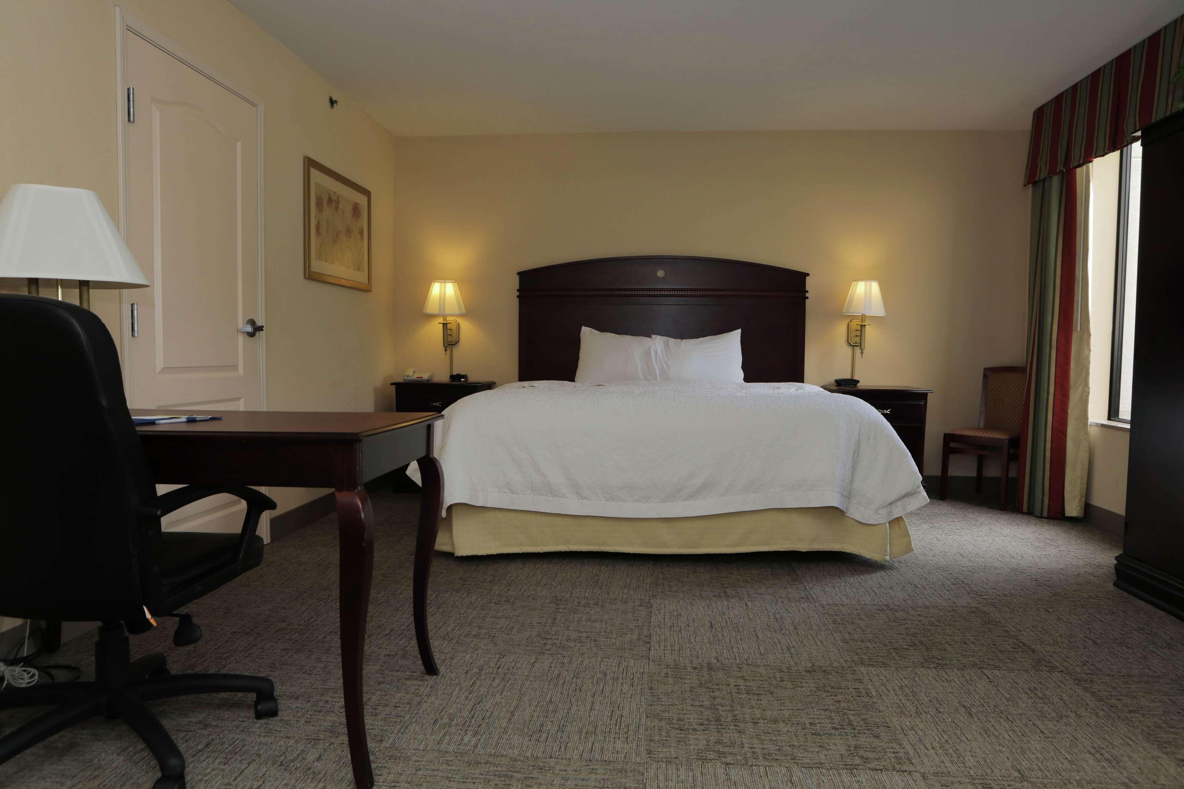 Hampton Inn By Hilton Clinton מראה חיצוני תמונה