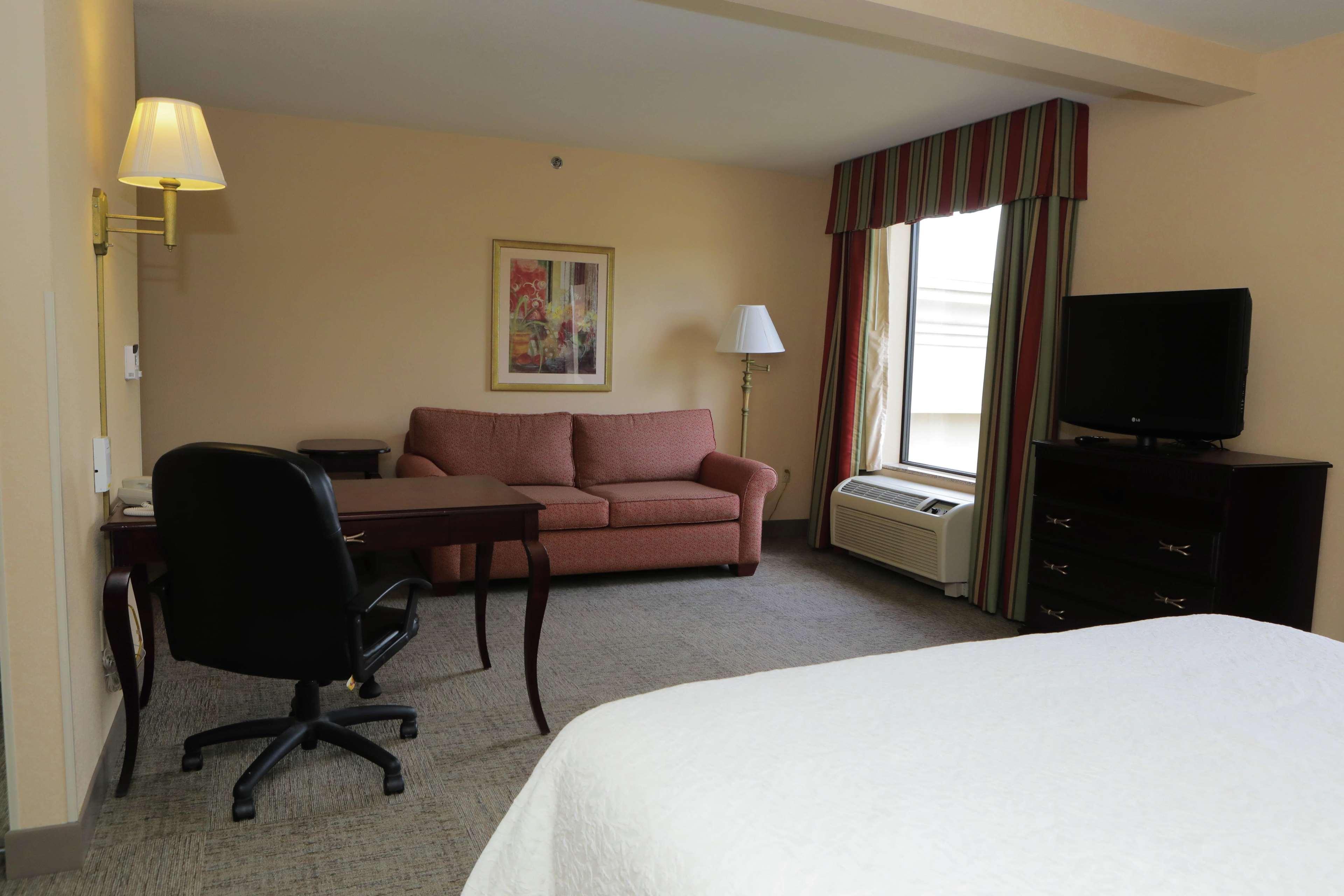 Hampton Inn By Hilton Clinton מראה חיצוני תמונה