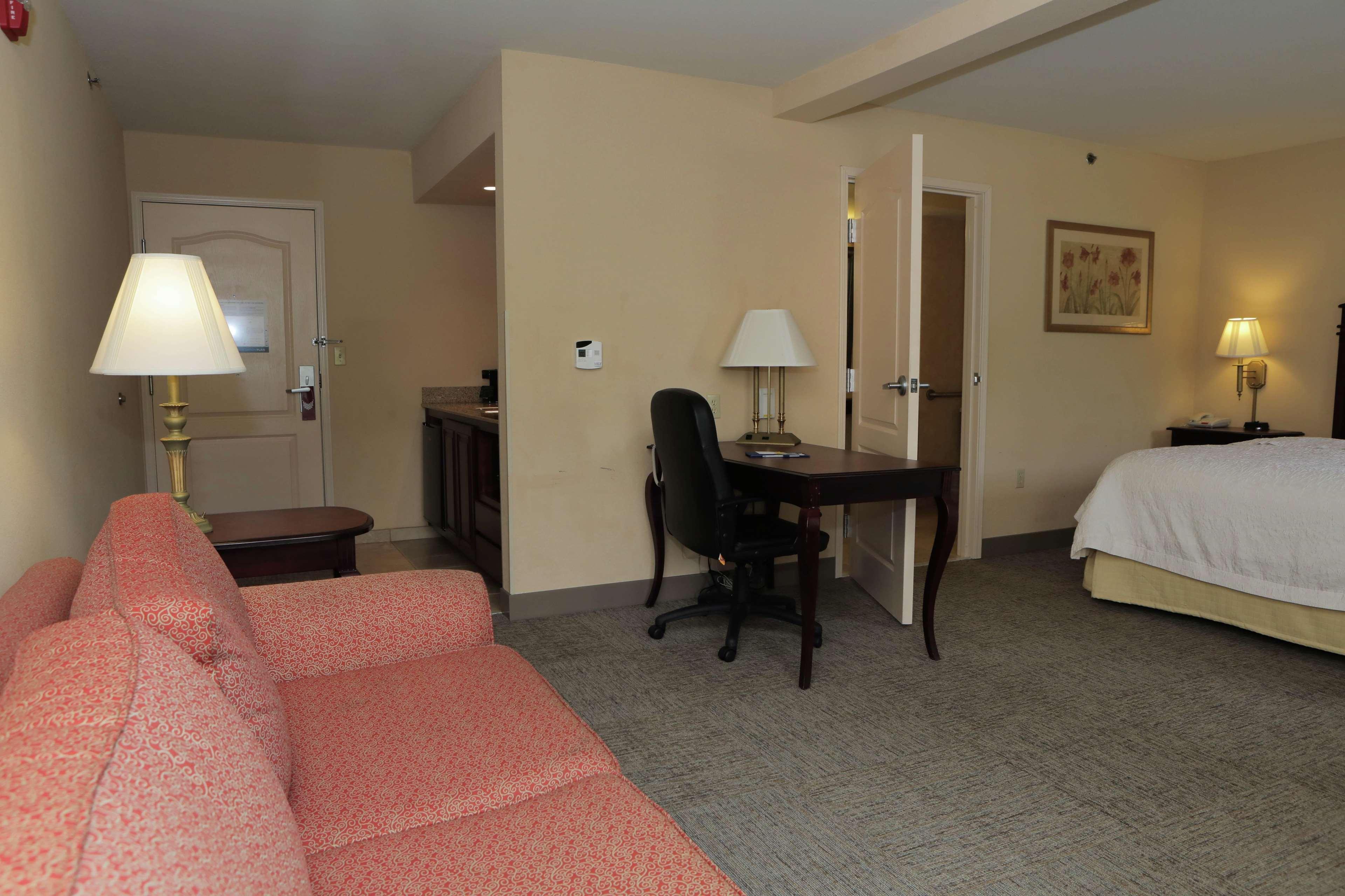 Hampton Inn By Hilton Clinton מראה חיצוני תמונה