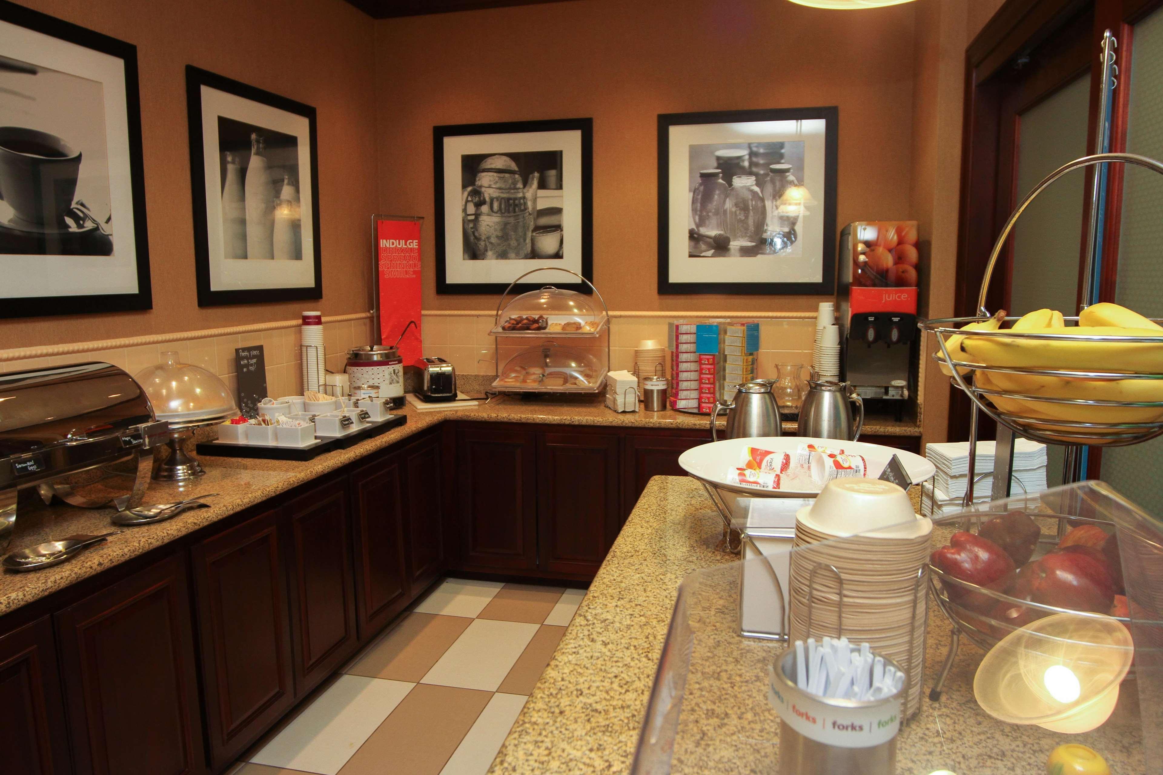 Hampton Inn By Hilton Clinton מראה חיצוני תמונה