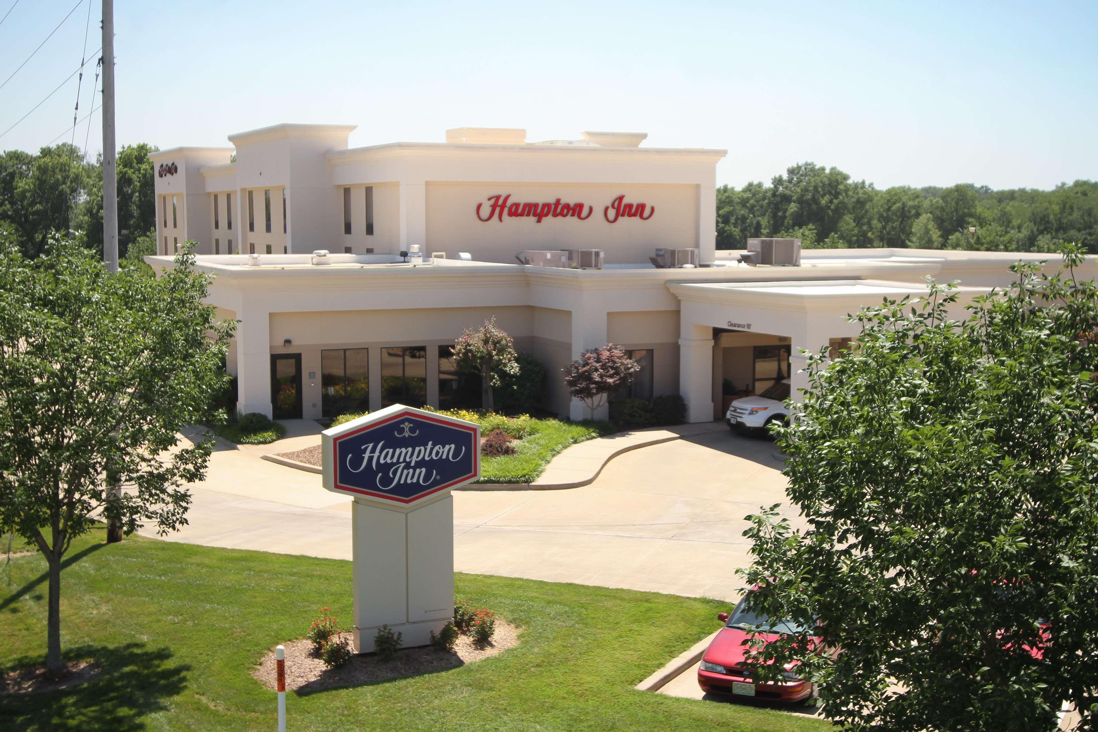 Hampton Inn By Hilton Clinton מראה חיצוני תמונה
