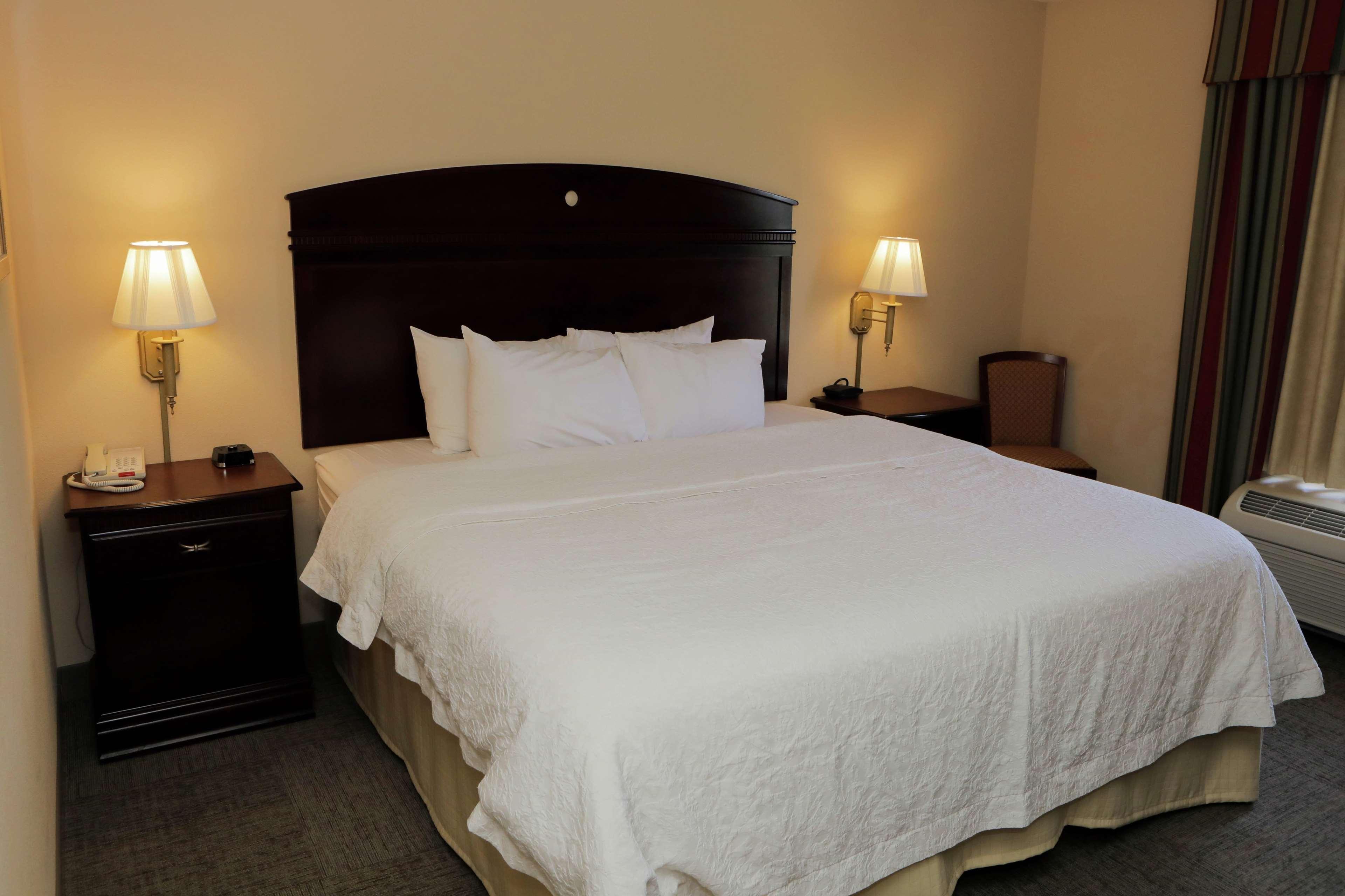Hampton Inn By Hilton Clinton מראה חיצוני תמונה