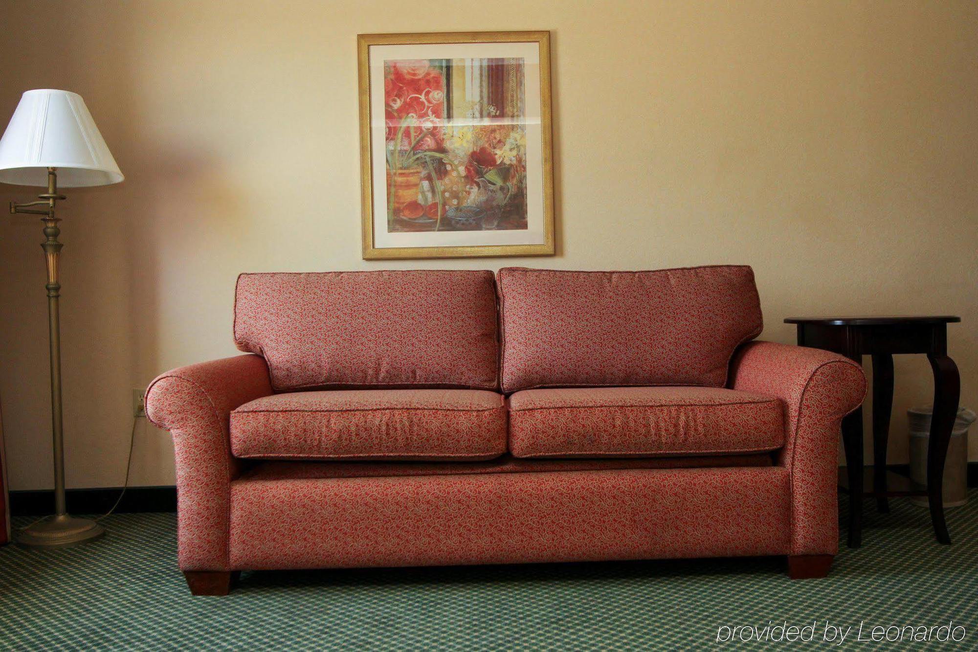 Hampton Inn By Hilton Clinton מראה חיצוני תמונה